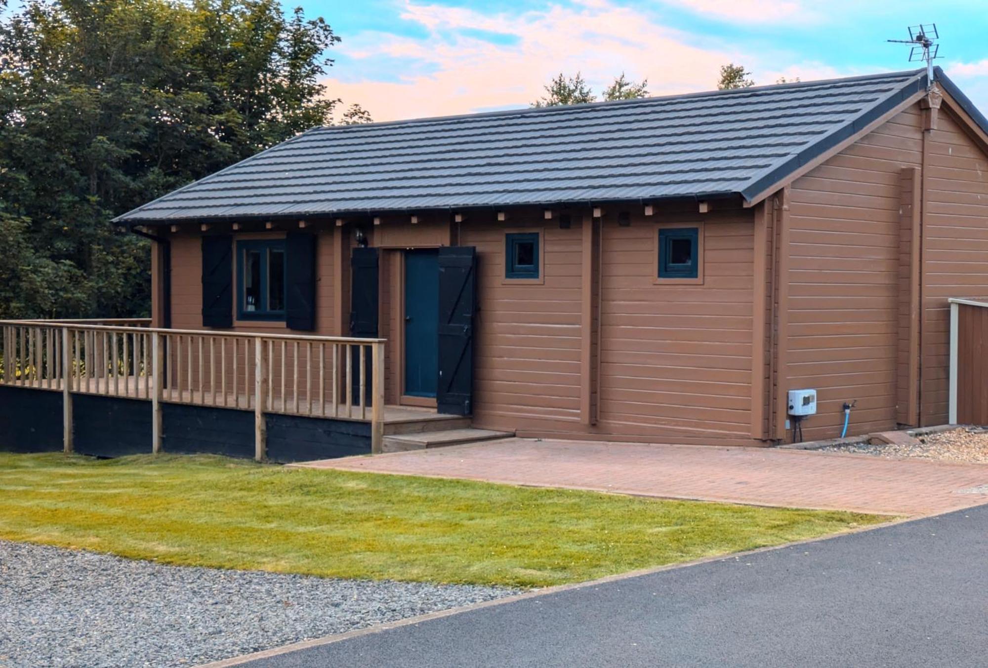 Rustic Lodge Retreat At Riverview Holiday Park Newcastleton Bagian luar foto